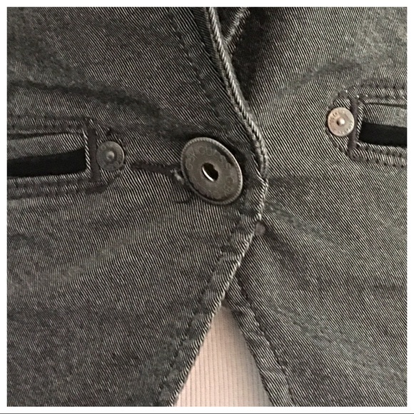 NWT GUESS GRAY BLAZER/JACKET - Picture 3 of 5